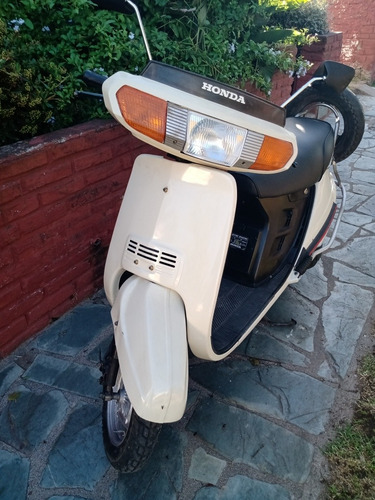 Honda Nh 100 2t