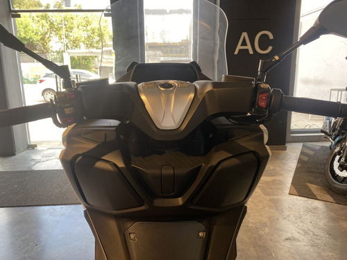 Voge Sr4 Max Pro Maxiscooter Qj Motor Fort 350 Kymco Xtown