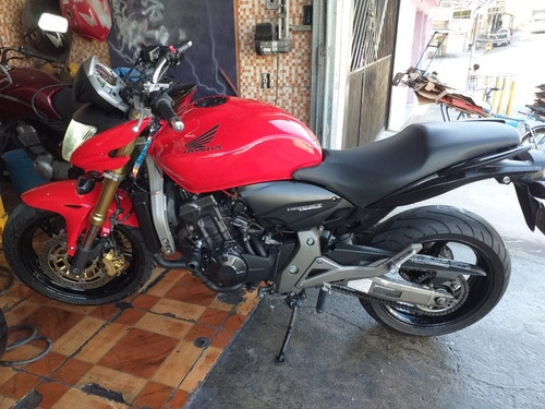 Imagem 1 de 5 de Honda Hornet