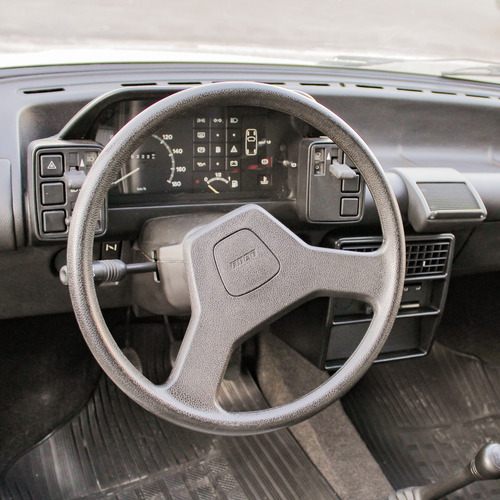 Imagem 8 de 9 de Fiat Uno Mille 1.0 Gasolina