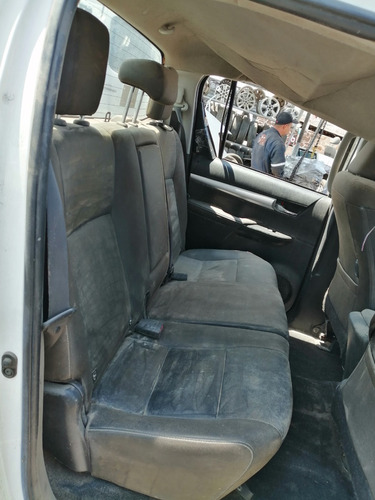 Imagen 7 de 13 de Desarmo Toyota Hilux Srv Año 2018 Diésel Por Partes