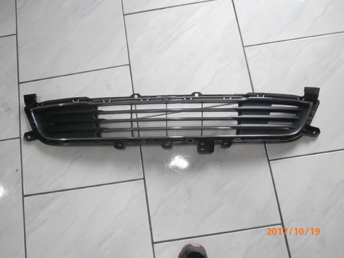 Rejilla Bumper Delantero Outlander 2013-2015