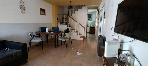 Casa En Venta - 3 Dormitorios 1 Baño - Cochera - 90mts2 - La Matanza