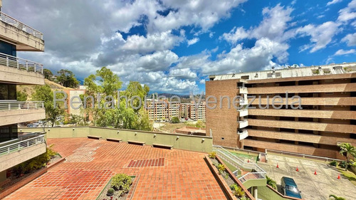 Apartamento En Alquiler En Lomas Del Sol 25-16434 Yf