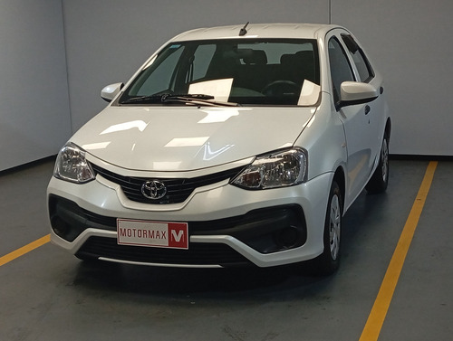 Toyota Etios 1.5 Sedan X