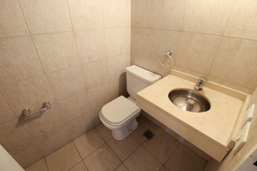Venta Belgrano 2 Ambientes Cochera, Balcon, Pileta