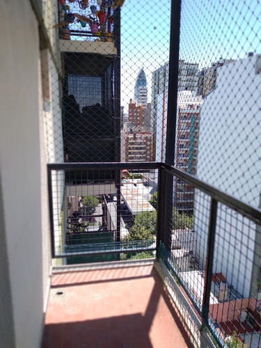 Imagen 4 de 18 de Departamento De 3 Amb Amplios Con Balcon 11 B Frente Excelente , Estado Y Ubicación .
