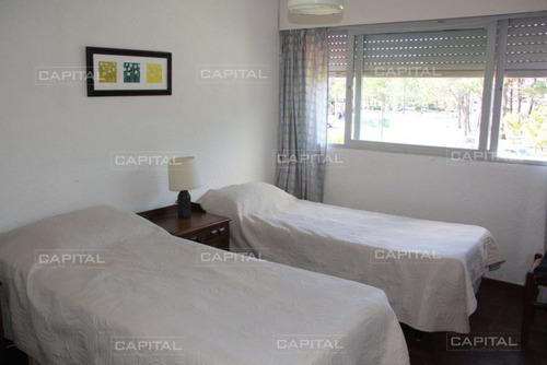 Imagen 6 de 11 de Apartamento Un Dormitorio En Venta En Plaza Mexico - Punta Del Este Mansa