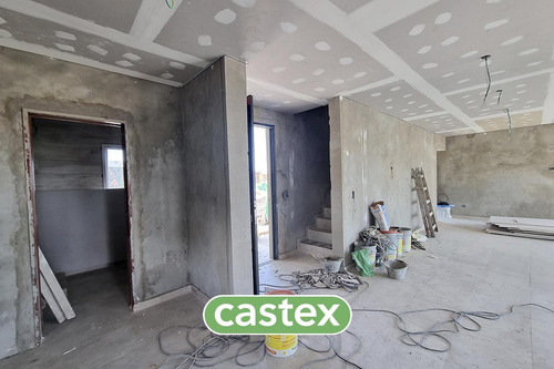 Imagen 3 de 30 de Casa En Venta En Santa Lucía, Pilar Del Este