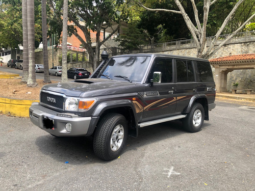 Toyota Macho Diesel Blindado 2021
