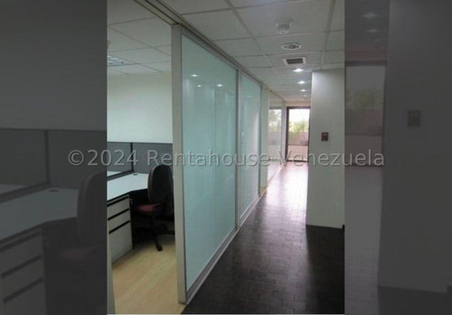 LG Alquilo Cómoda Oficina Chacao