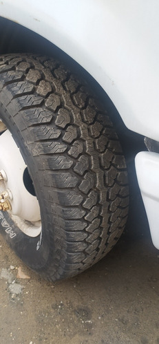 Imagen 4 de 9 de Ford F-350