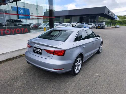 Audi A3 1.8 Attraction 5 p