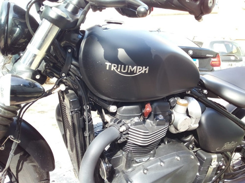 Imagen 4 de 10 de Triumph Bonneville Bobber Black 1200