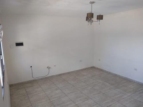 Imagem 5 de 16 de Casa Com 2 Dormitórios Para Alugar, 70 M² Por R$ 1.700,00 - Vila Guarani - Mauá/sp - Ca0173