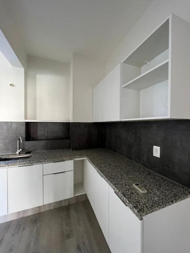 Imagen 12 de 22 de Impecable Apartamento Recién Reciclado En El Centro Ref 627