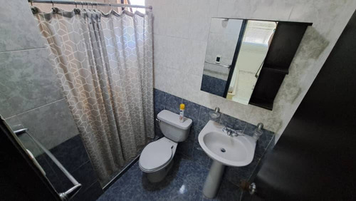 En Venta Apartamento Semiamoblado En Residencia Ankara Valles De Camoruco Cod 270540