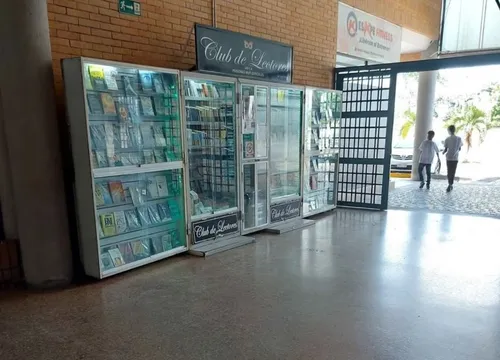 Kiosko Modulo Negocio (Usado)