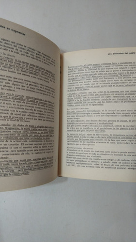 Los Gestos-francoise Kostolany-ed.mensajero-(75) (Usado)