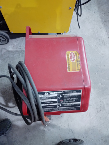 Soldadora Electrica Lincoln Ac-225 Roja (Usado)