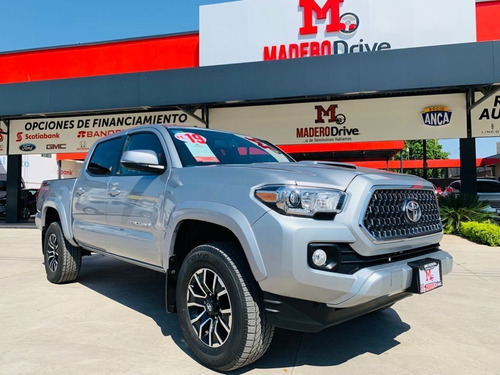 Imagen 2 de 11 de Toyota Tacoma Modelo 2019