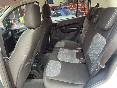 Fiat Uno 1.0 Attractive Flex 5p