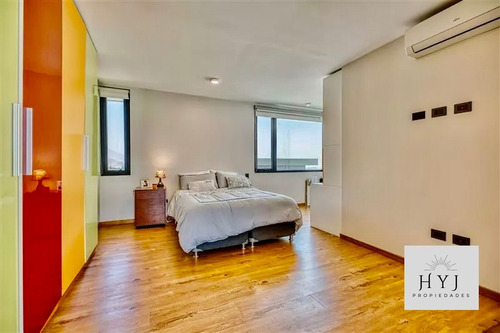 Moderna Arquitectura!! En Condominio Los Rios