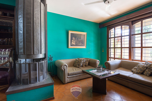 Casa Venta 5 Dorm.depto.pileta B°parque Horizonte