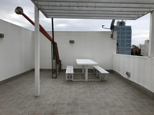 Venta Departamento Un Dormitorio Barrio Alberdi