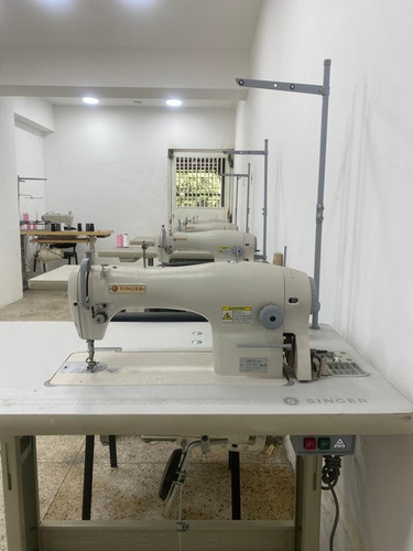 Maquina De Coser Industrail Singer Recta Lanzadera 191d