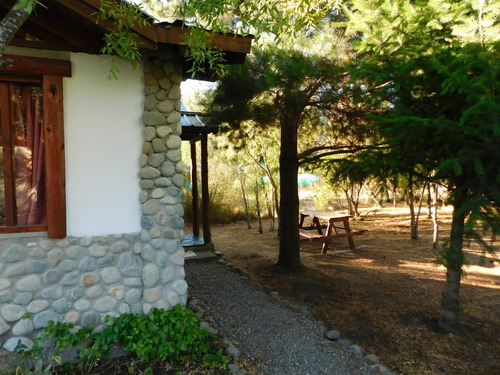 Complejo De Cabañas En Lago Puelo