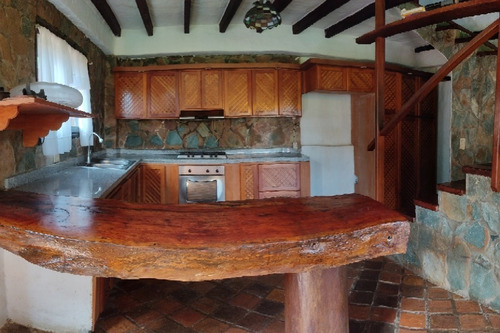 Imagen 2 de 12 de Re/max 2mil Vende Casa En Guarame - Isla De Margarita