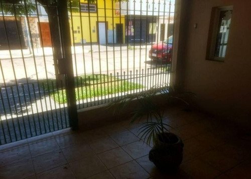 Casa 4 Ambientes Con Cochera