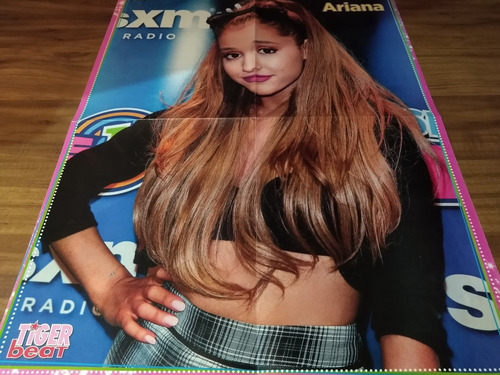 (t005) Poster Ariana Grande * The Vamps 53 X 41