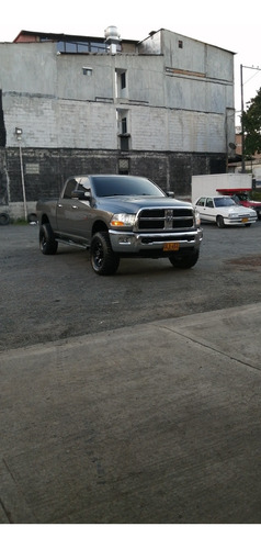 Dodge Ram 6.7 Ram 2500 4*4