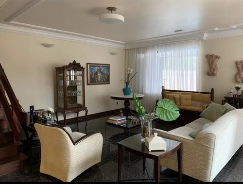 Imagem 10 de 14 de Casa Com 4 Suítes, Piscina, 4 Garagens, 4 Pavimentos