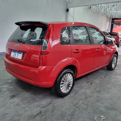 Imagem 4 de 15 de Ford Fiesta 2014 1.0 Rocam Se Plus Flex 5p