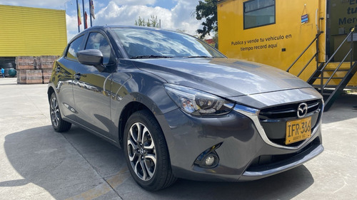 Imagen 12 de 25 de Mazda 2