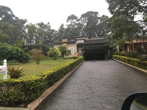 Casa À Venda No Tamboré 01 Com 4 Suítes - Cnc1500