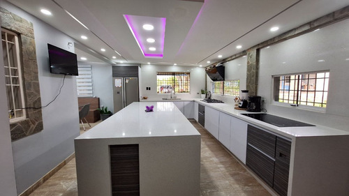Casa En Venta En El Safari Carabobo 286730 Lz