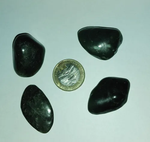 Jade Nefrita Verde Por Unidad Il Giardino Joya Minerales