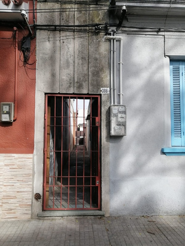 Juan Jose Quesada Y San Martin .- Con Patio - Anda