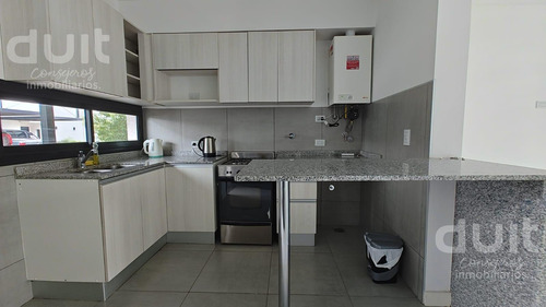 Duplex En Housing De Miradores, Totalmente Central!