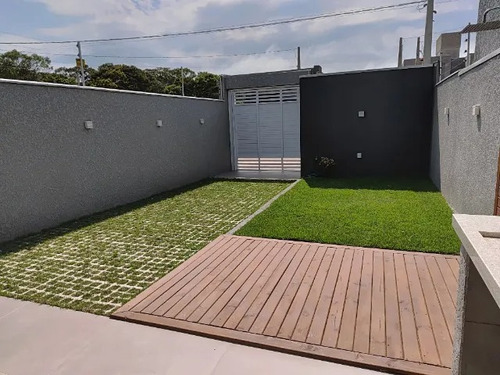 Casa Com Ótima Localização!