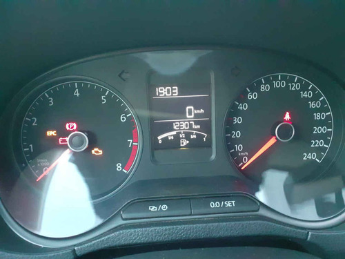 Imagen 14 de 15 de Volkswagen Polo 2020 5p Design & Sound L4/1.6 Man
