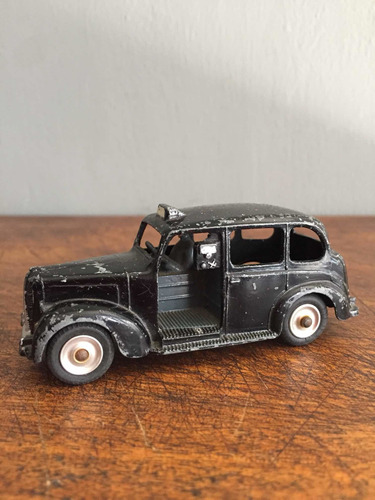 Antiguo Carro Dinky Toys Austin Taxi Fabricado En Inglaterra