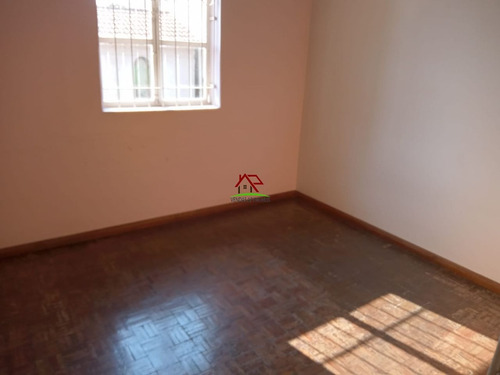 Imagem 14 de 17 de Ótima Casa De 03 Quartos E 03 Vagas No Santa Mônica! - 2635
