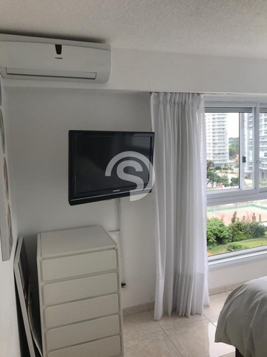 Apartamento En Beverly Tower- Ref: 2966