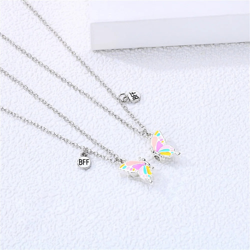 V Set 2 Collares Magnéticos Mariposa Mejores Amigos Bff