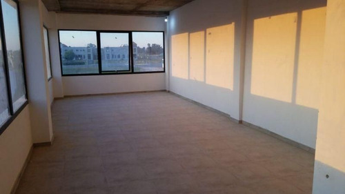 Imagen 12 de 17 de Office Center - Oficinas 60 M2 En Canning, Sobre Ruta 58
